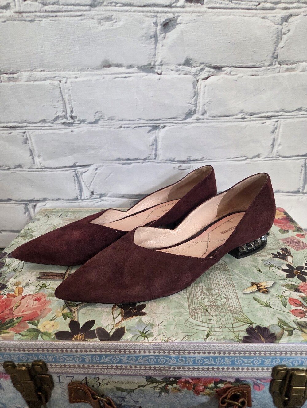 Nicholas Kirkwood Casati Suede Stud Flats